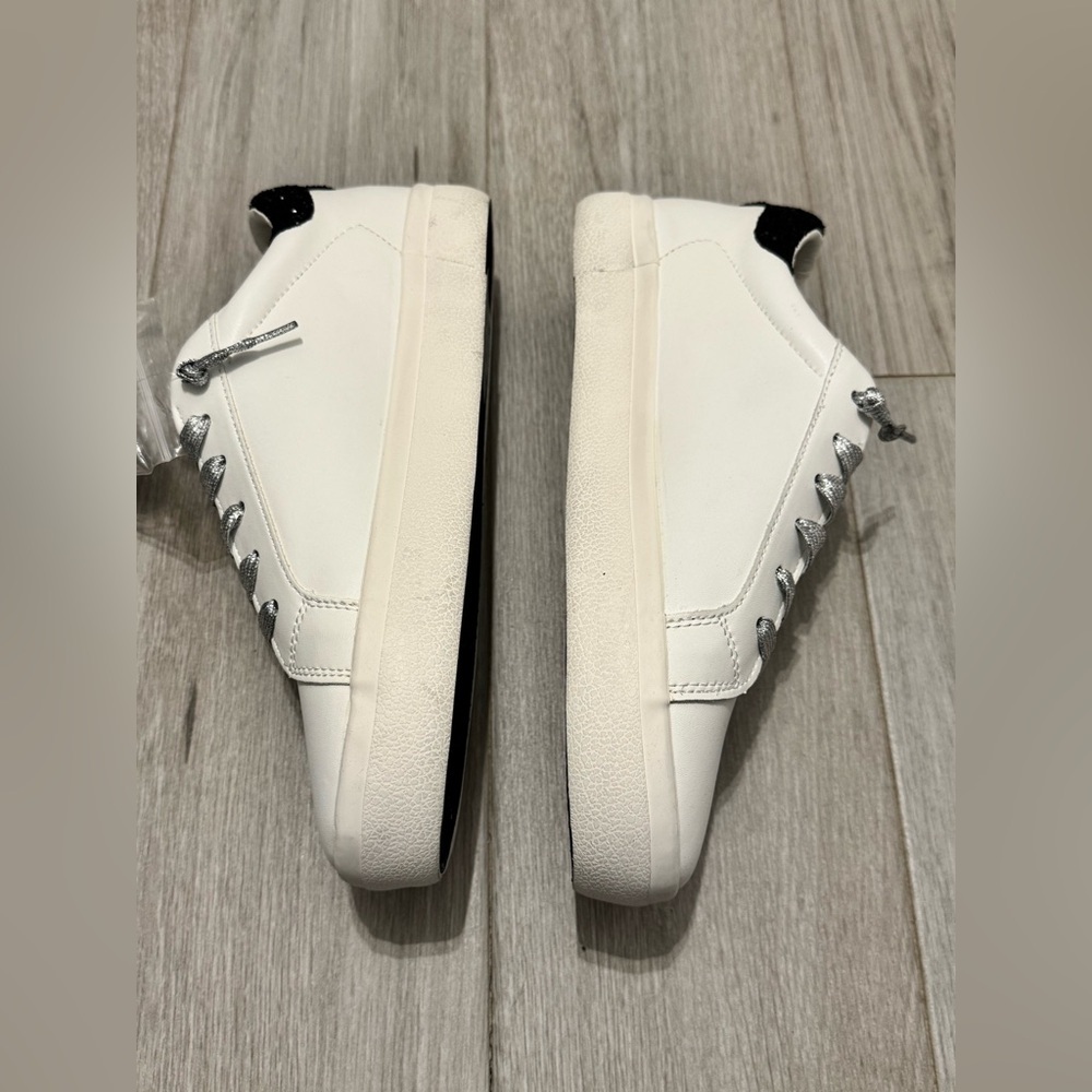 Vintage Havana White and Black Sneakers - Picture 3 of 5